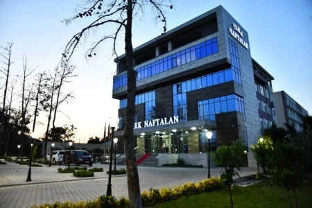 Park Naftalan Hotel - image 1